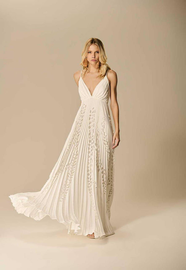 VESTIDO DECOTE V PLISSADO CORTE A LASER