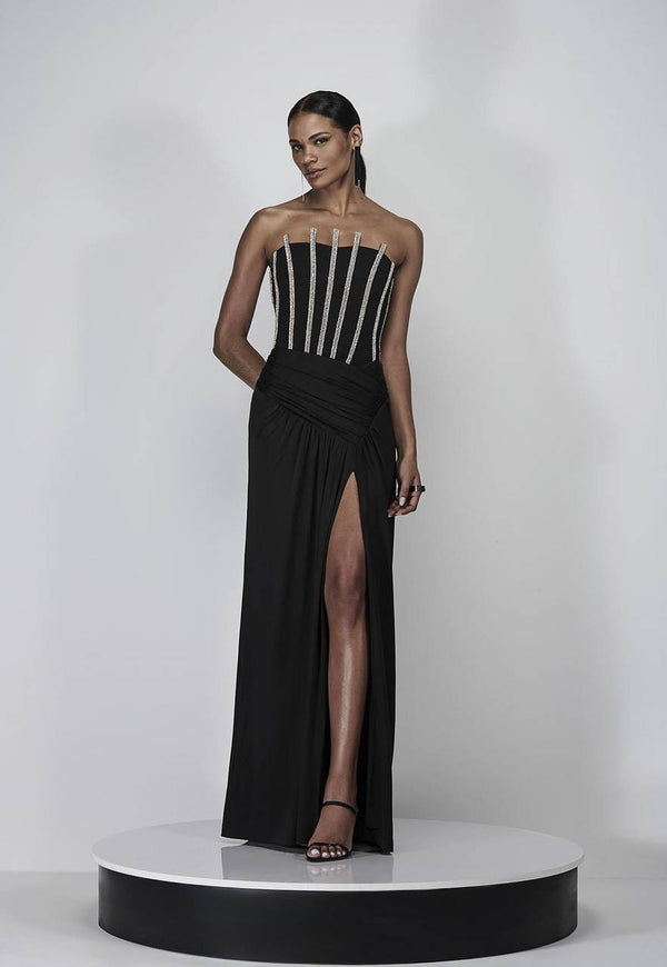 CONJUNTO CORSELET BORDADO E SAIA DE JERSEY