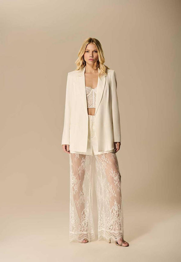 CALÇA SOBREPOSIÇÃO RENDA