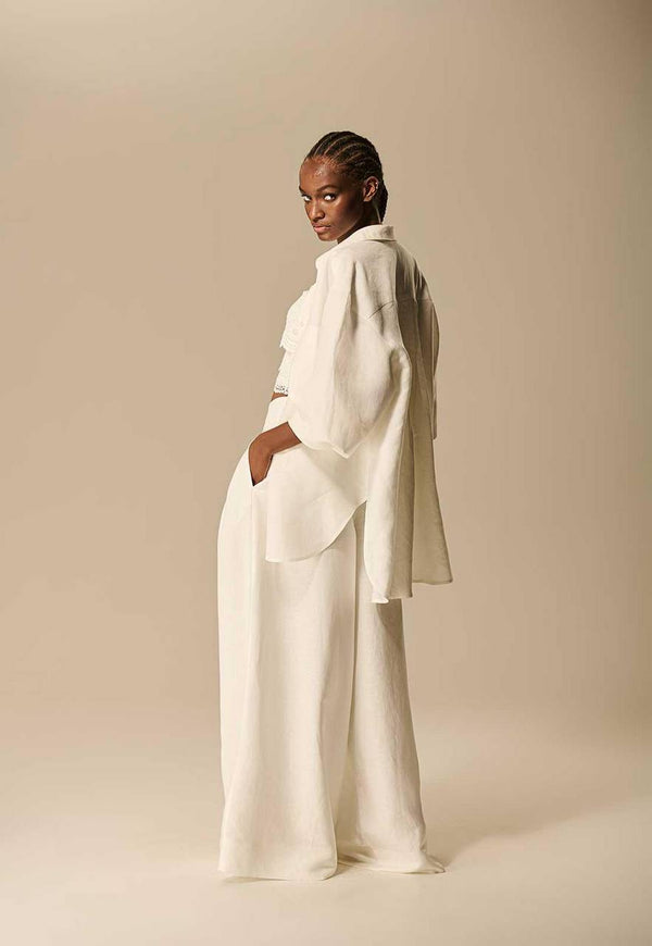 CALÇA LINHO COM PREGAS