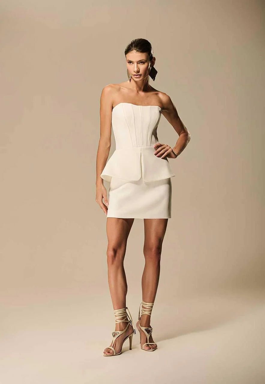 VESTIDO TOMARA QUE CAIA SAIA SOBREPOSTA